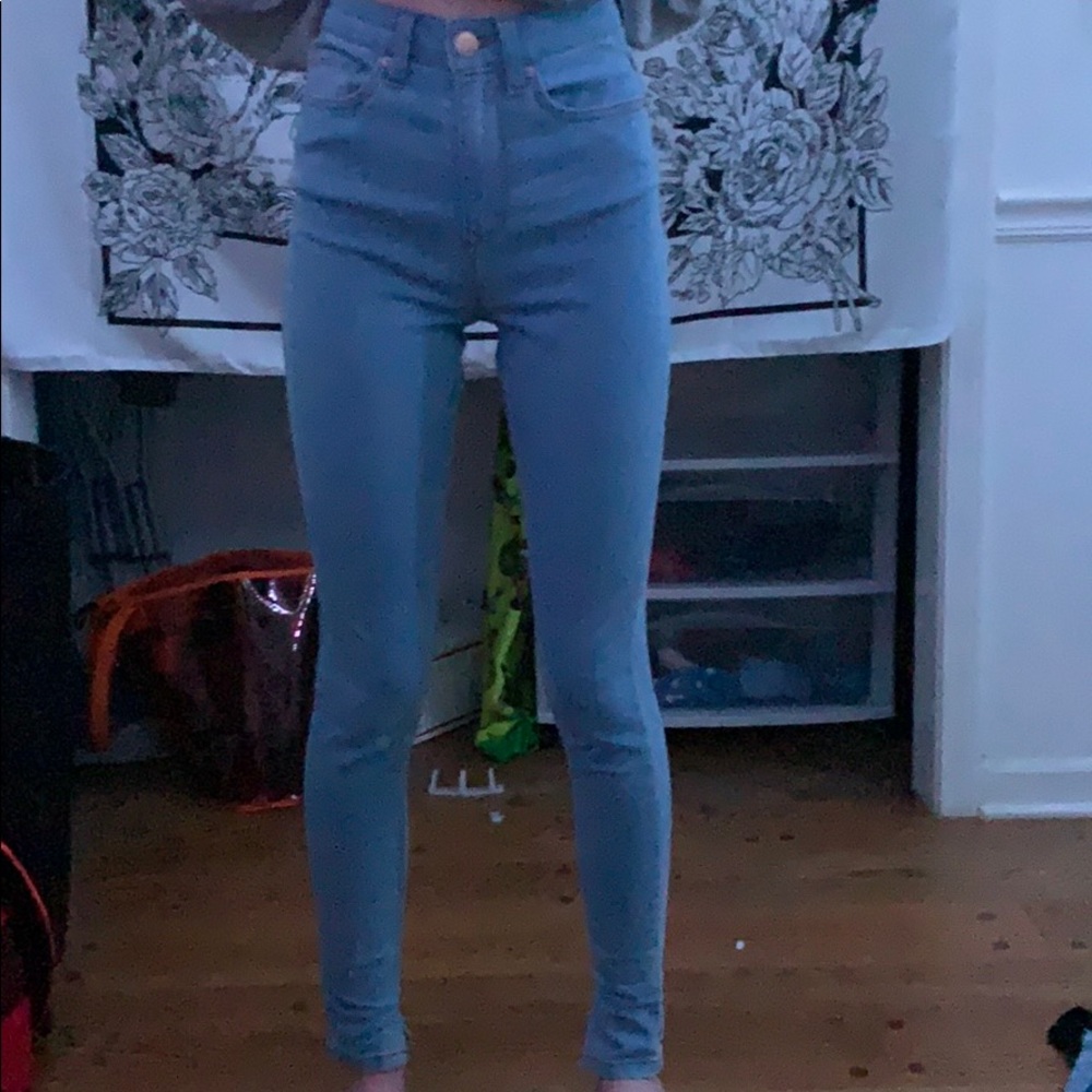 skinny jeans